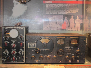 Radio and Oscilloscope 