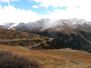 East side, Near the top of the pass